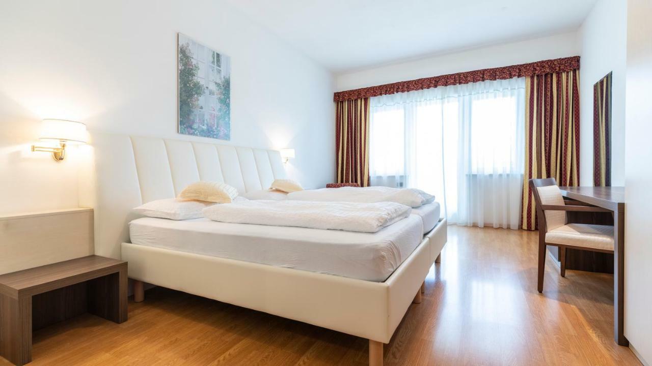 Markushof Hotel Ora / Auer